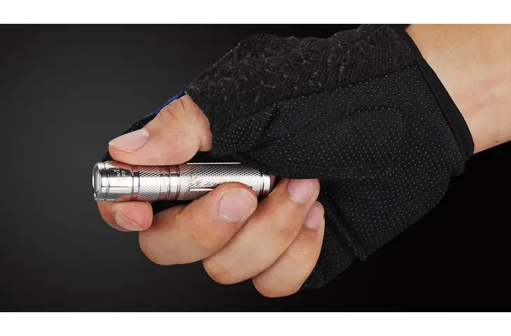Fenix E Series 85 Lumens Flashlight - view 2